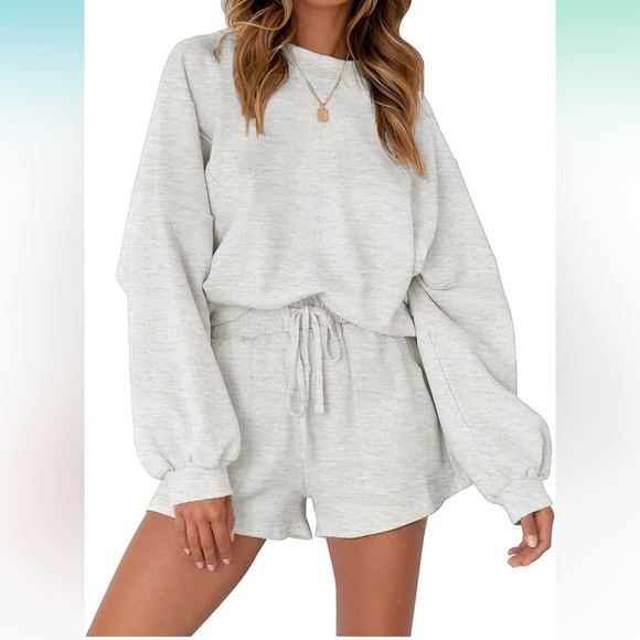 Sweaters - 2 Piece Lounge Set Sweatshirt and Shorts Gray